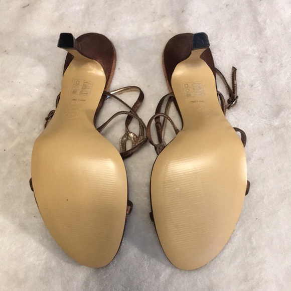 Bronze satin sandals by Charles David - Picture 3 of 4